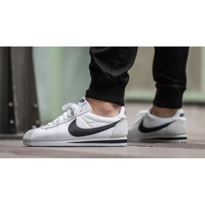nike cortez noir nylon