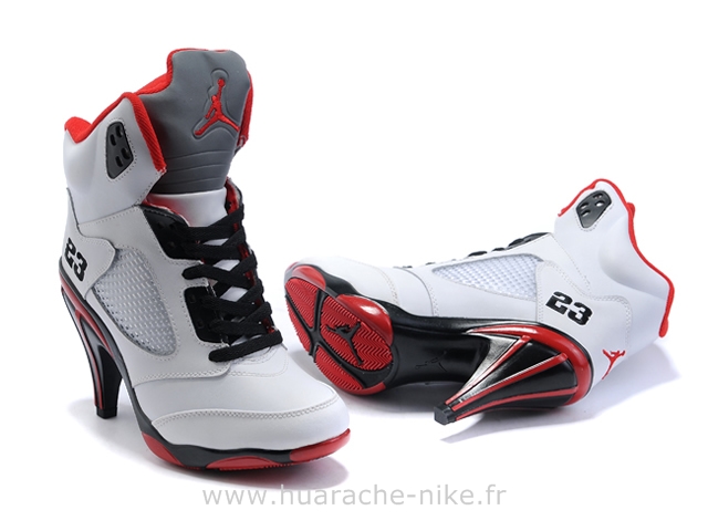 chaussure nike a talon pour femme