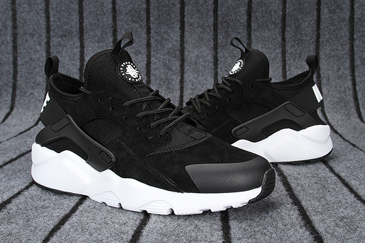 nike huarache homme noir et blanc